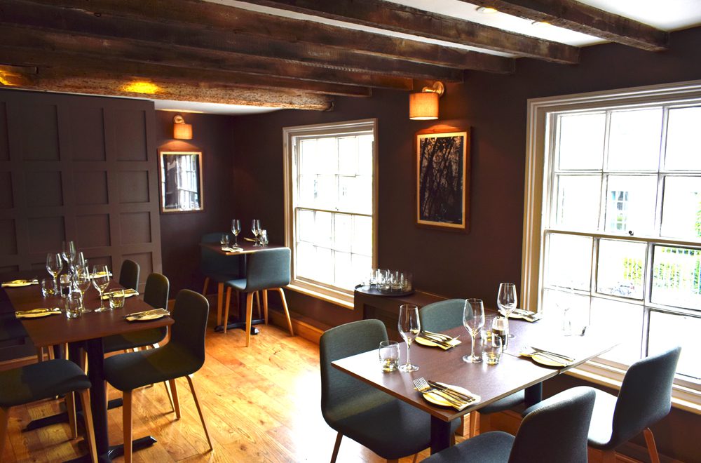 exposed beams cambridge restaurant